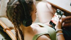 youtube-still-recommending-eating-disorder-videos,-researchers-claim youtube-still-recommending-eating-disorder-videos,-researchers-claim