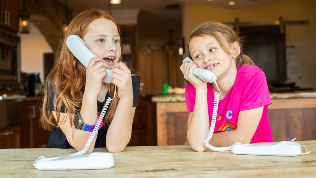 The Pinwheel Home looks and works like a landline and could be the ideal first phone for younger kids the-pinwheel-home-looks-and-works-like-a-landline-and-could-be-the-ideal-first-phone-for-younger-kids