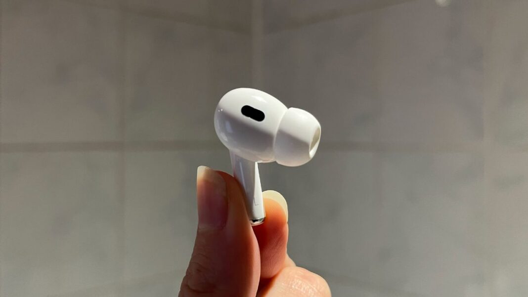 Did you know you can use an AirPod to make an did-you-know-you-can-use-an-airpod-to-make-an
