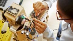 Schools to offer technical subjects to pupils from age 14, Burnham says schools-to-offer-technical-subjects-to-pupils-from-age-14,-burnham-says