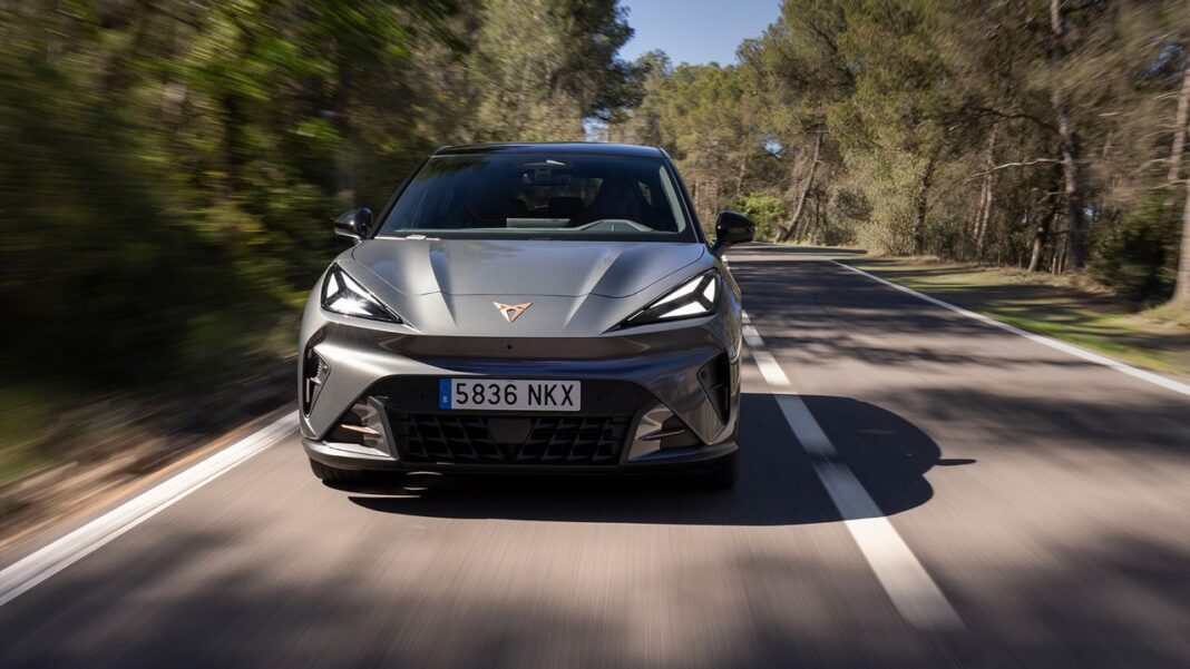 Go easy on the gas — new study suggests a smooth EV driving style is simplest way to prolong its battery life go-easy-on-the-gas-— new-study-suggests-a-smooth-ev-driving-style-is-simplest-way-to-prolong-its-battery-life