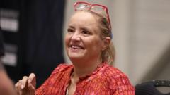 Lucy Davis ‘grateful’ for support after cancer diagnosis lucy-davis-‘grateful’-for-support-after-cancer-diagnosis