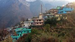 Uttarakhand’s Joshimath: Six dead after helicopter crashes in northern Indian state uttarakhand’s-joshimath:-six-dead-after-helicopter-crashes-in-northern-indian-state
