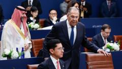 G20 ‘family photo’ cancelled after protests over presence of Russian minister g20-‘family-photo’-cancelled-after-protests-over-presence-of-russian-minister