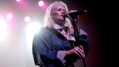 Party Rock Anthem singer Lauren Bennett struggled with mental health, inquest finds party-rock-anthem-singer-lauren-bennett-struggled-with-mental-health,-inquest-finds
