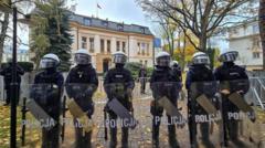Police deployed during stand-off over control of top Poland court police-deployed-during-stand-off-over-control-of-top-poland-court